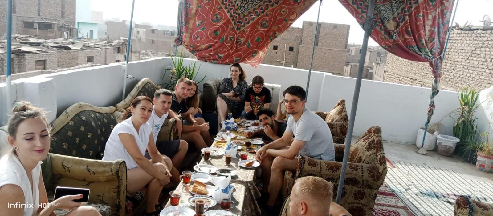 Grand Hotel &Hostel Louxor Extérieur photo